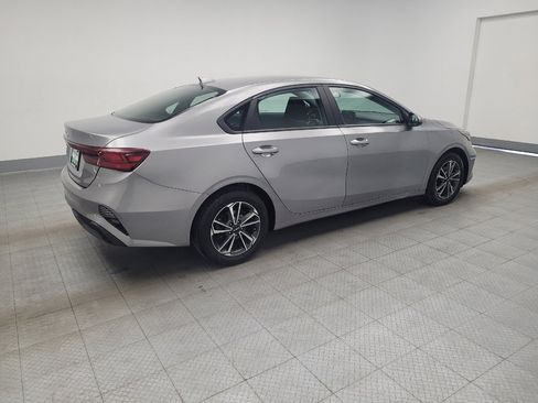 Used 2024 Kia Forte LXS image 10