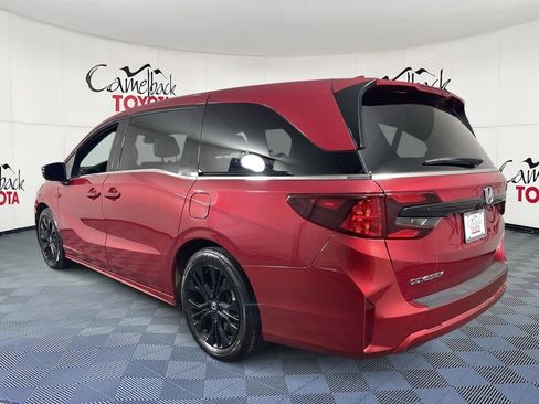 Used 2025 Honda Odyssey Sport-L image 6