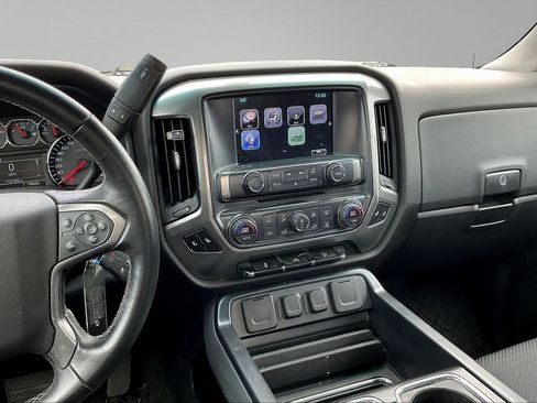 Used 2018 Chevrolet Silverado 1500 LT w/ All Star Edition image 6