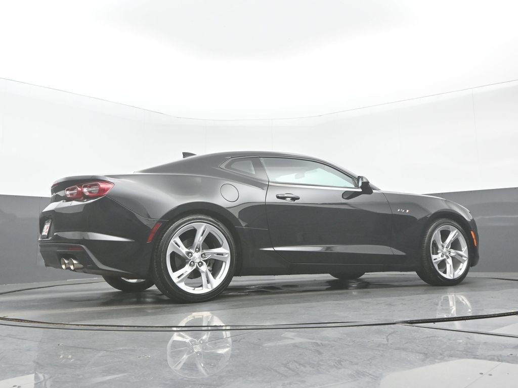 Used 2023 Chevrolet Camaro LT w/ Technology Package RWD image 27