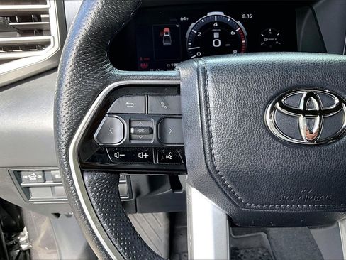 Used 2023 Toyota Tundra Platinum image 10