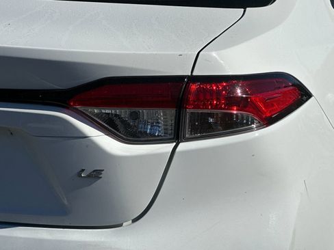 Used 2024 Toyota Corolla LE image 23