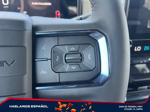 New 2026 GMC Hummer EV SUV AWD/4WD image 19