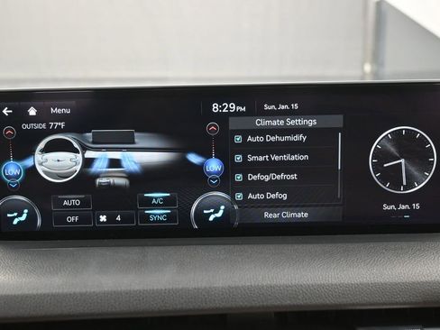 Used 2023 Genesis GV70 2.5T image 15