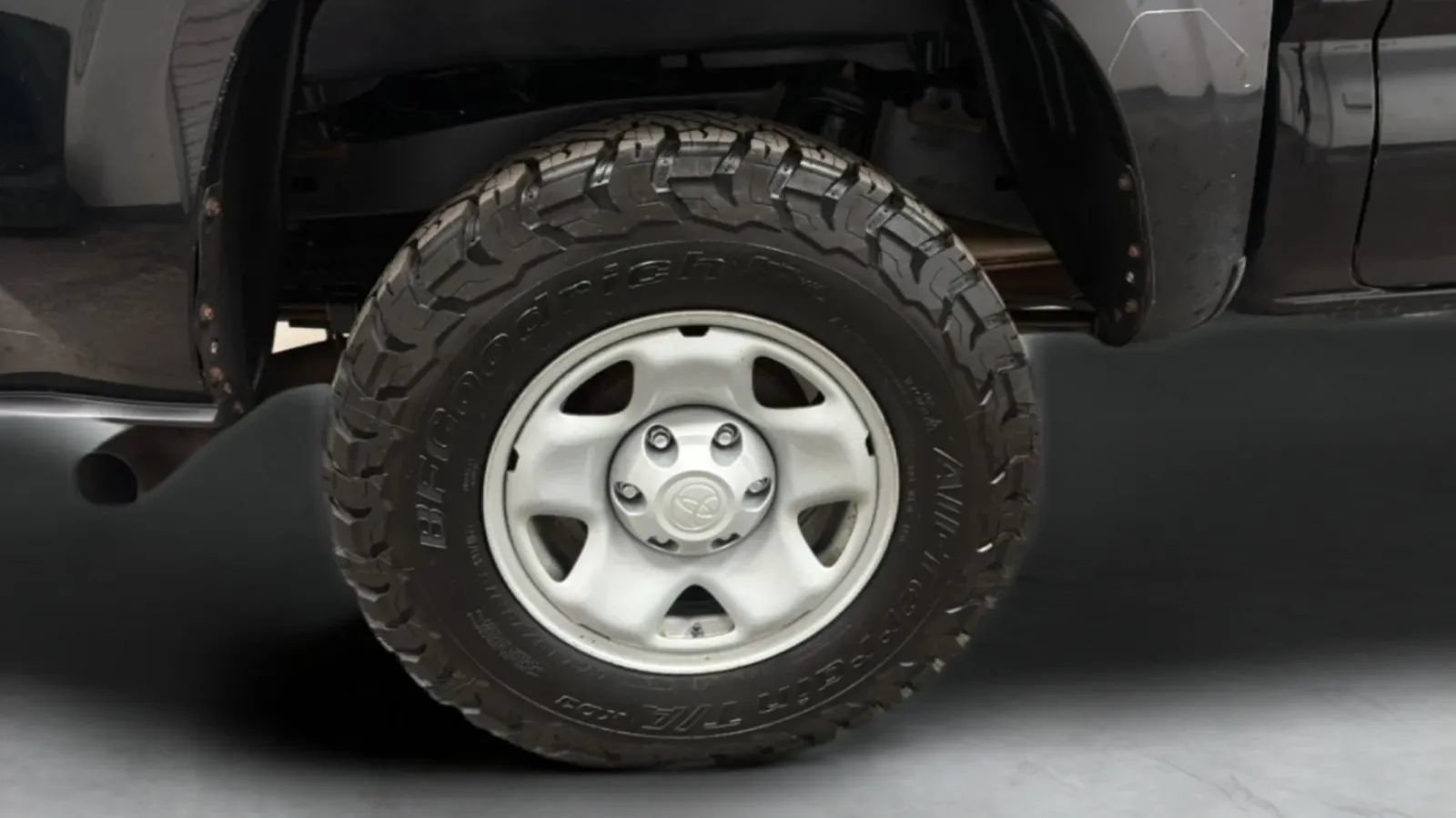 Used 2019 Toyota Tacoma SR w/ SR Convenience Package AWD/4WD image 24