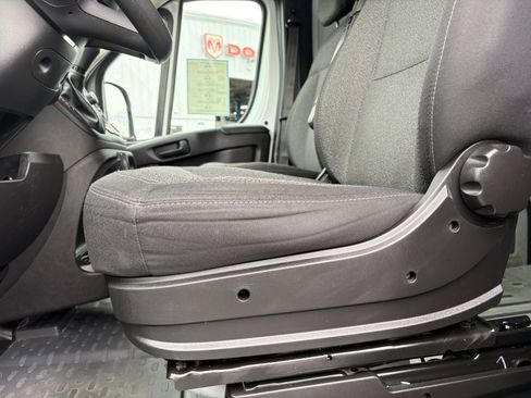 Used 2023 RAM ProMaster 2500 FWD image 15