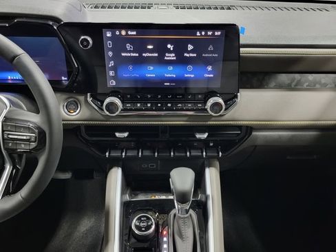 New 2026 Chevrolet Colorado ZR2 AWD/4WD image 18