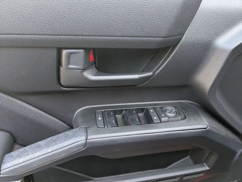 Used 2025 Toyota 4Runner SR5 image 23