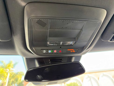 New 2026 Chevrolet Equinox EV LT FWD image 33