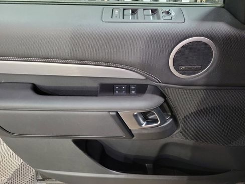 Certified 2024 Land Rover Discovery Dynamic SE image 14