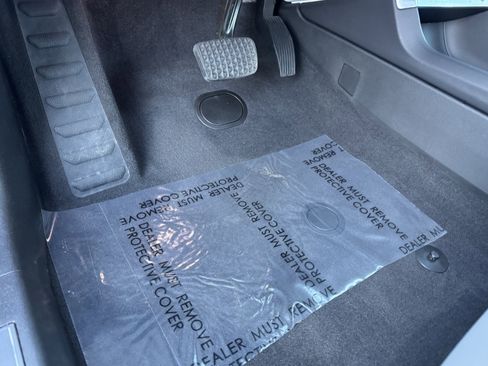 Used 2024 Cadillac Lyriq Luxury image 18