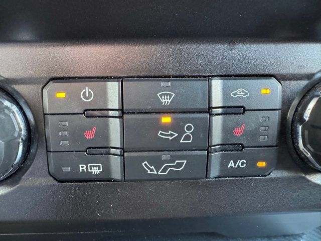 Used 2020 Ford F150 XLT w/ Equipment Group 302A Luxury AWD/4WD image 12