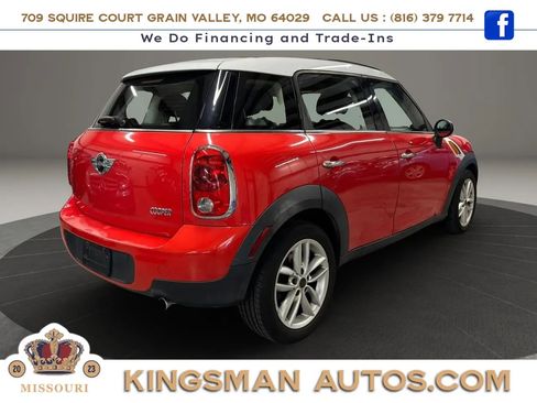 Used 2011 MINI Cooper Countryman FWD image 4
