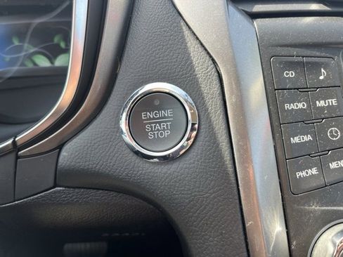 Used 2017 Ford Fusion S image 21