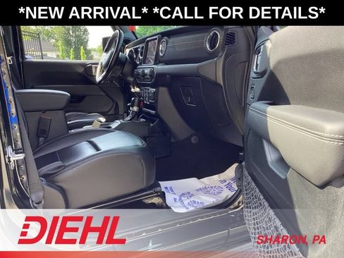 Used 2021 Jeep Gladiator Overland AWD/4WD image 15