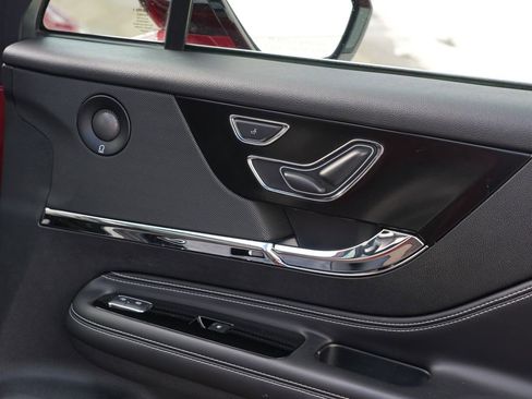 Used 2021 Lincoln Corsair Reserve w/ Sport Package image 33