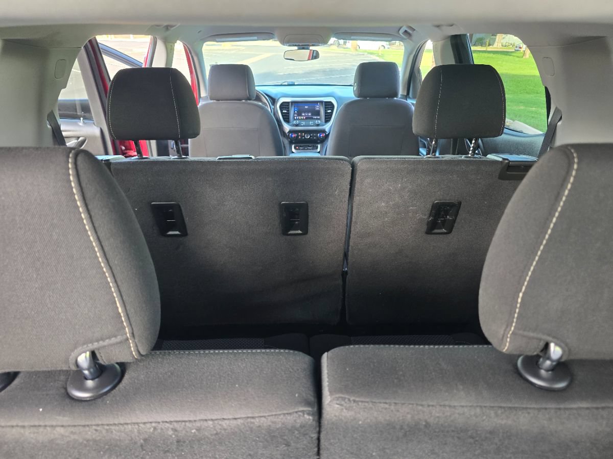 Used 2020 GMC Acadia SLE FWD image 33