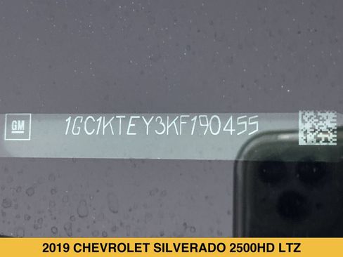 Used 2019 Chevrolet Silverado 2500 LTZ w/ Duramax Plus Package AWD/4WD image 16