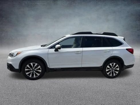 Used 2016 Subaru Outback 2.5i Limited AWD/4WD image 10