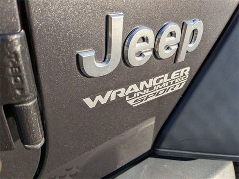 Used 2020 Jeep Wrangler Unlimited Sport S image 16