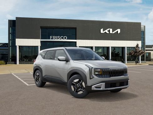 New 2027 Kia Seltos LX FWD image 8