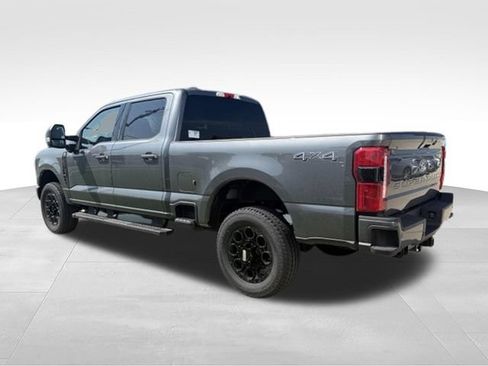New 2027 Ford F250 XLT w/ XLT Premium Package AWD/4WD image 2