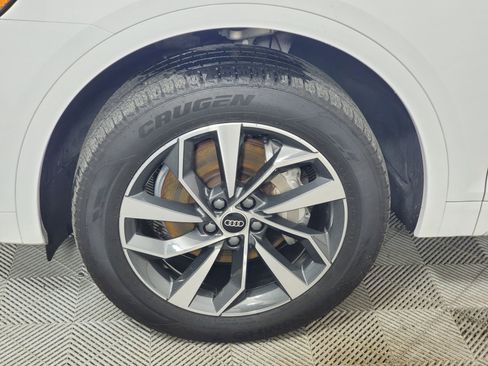 Certified 2023 Audi Q5 2.0T Premium Plus image 18