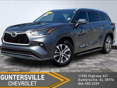 Used 2022 Toyota Highlander XLE