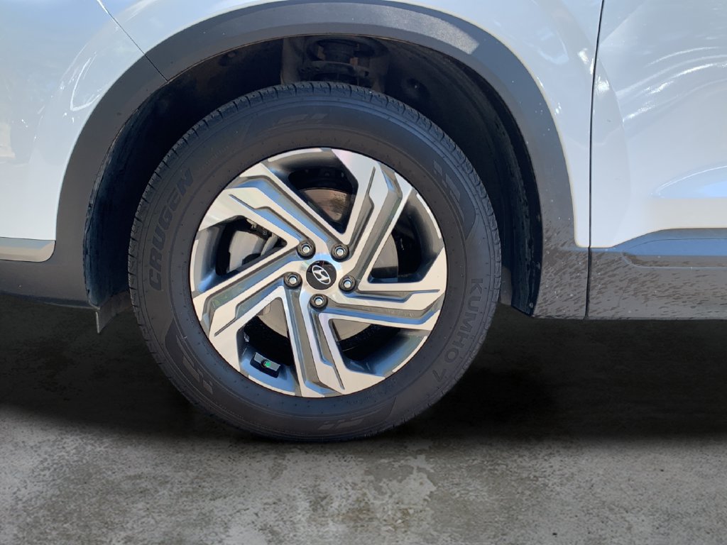 Certified 2023 Hyundai Santa Fe SE FWD image 46