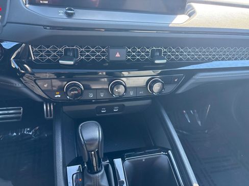 Used 2023 Honda Accord Sport image 17