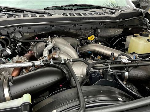 Used 2024 Ford F250 XLT image 36