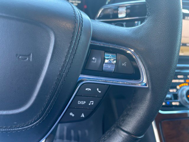Used 2019 Lincoln Continental Premiere FWD image 26