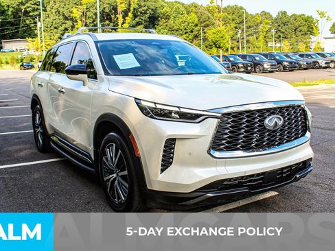 Used 2025 INFINITI QX60 Sensory w/ Vision Package AWD/4WD image 4