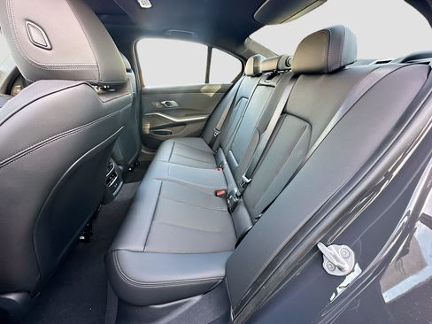New 2026 BMW 330i Sedan w/ M Sport Package RWD image 19