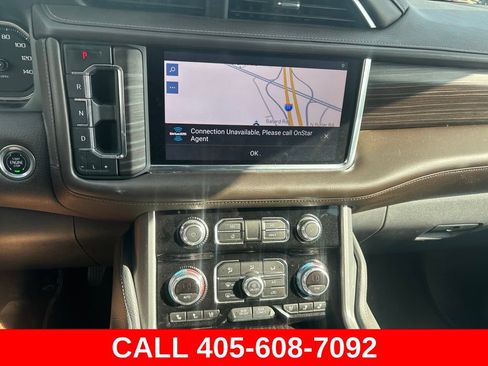 Used 2021 GMC Yukon Denali w/ Denali Premium Package RWD image 11