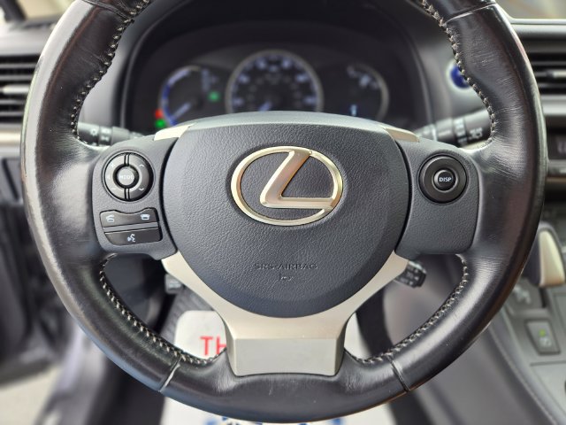 Used 2017 Lexus CT 200h FWD image 30