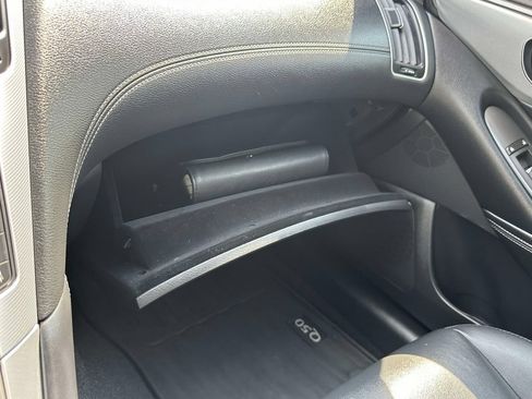 Used 2019 INFINITI Q50 Luxe w/ Essential Package (3.0T Luxe) AWD/4WD image 33