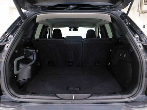 Used 2017 Jeep Cherokee Latitude w/ Comfort & Convenience Group image 76