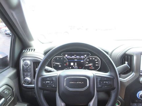 Certified 2023 GMC Sierra 3500 Denali w/ Denali Ultimate Package AWD/4WD image 40