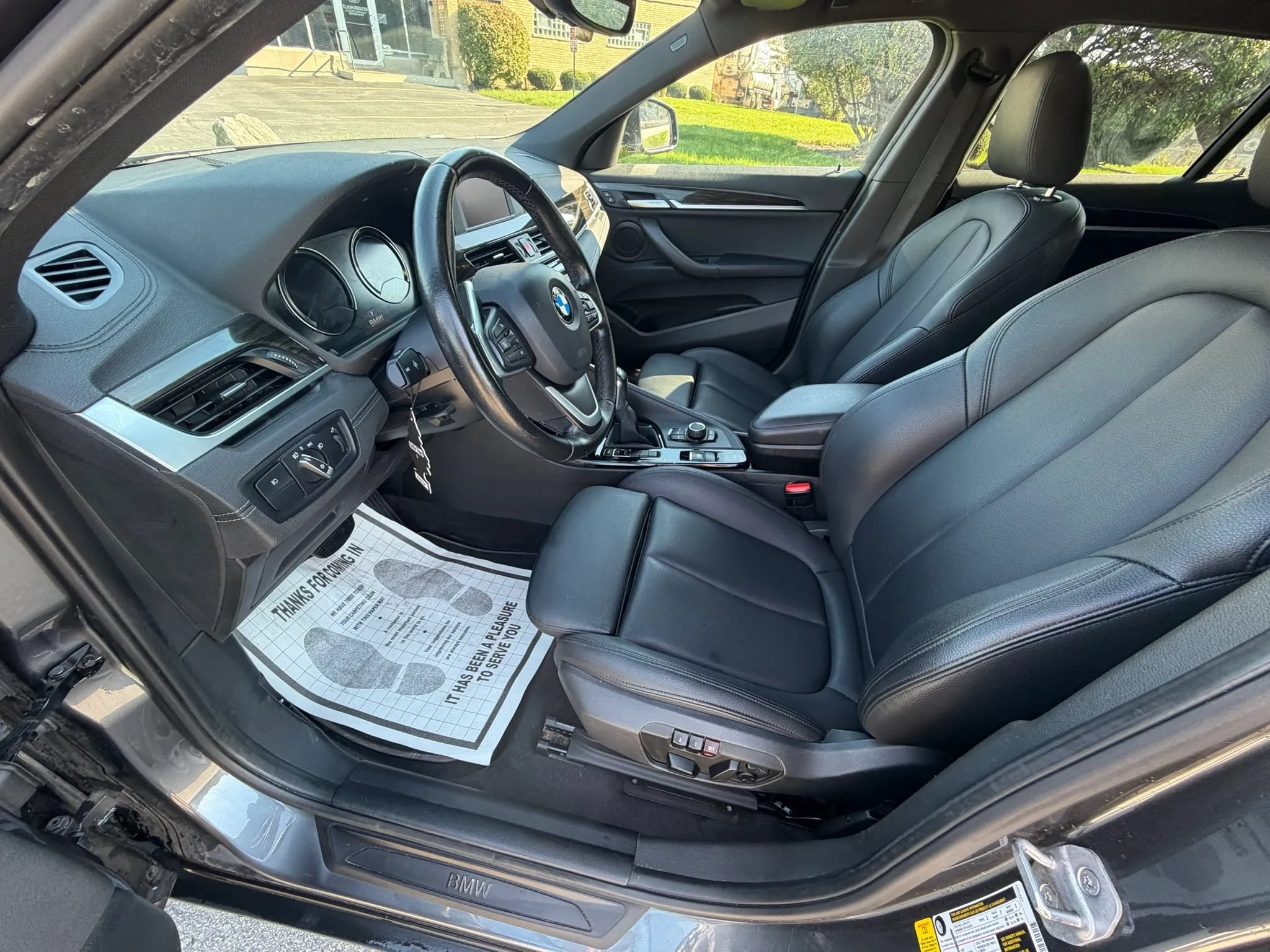 Used 2018 BMW X2 sDrive28i w/ Convenience Package FWD image 11
