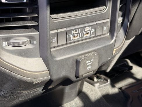 Used 2022 RAM 1500 Limited w/ Bed Utility Group image 19