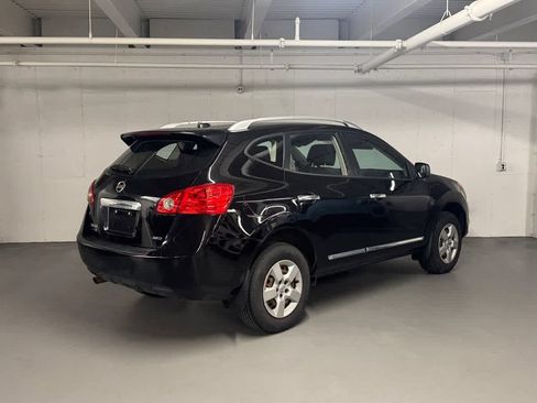 Used 2015 Nissan Rogue S w/ Convenience Package AWD/4WD image 16