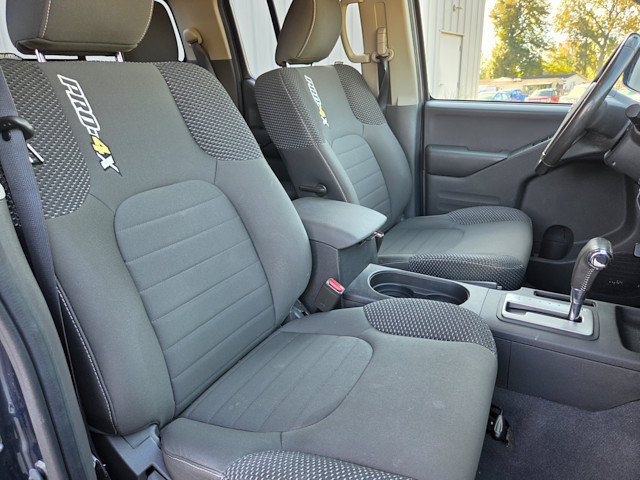 Used 2019 Nissan Frontier PRO-4X AWD/4WD image 9