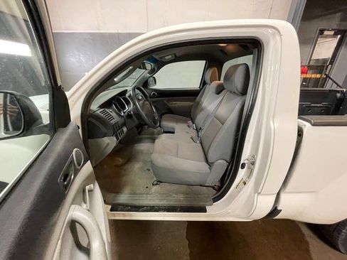 Used 2008 Toyota Tacoma Base 4x2 2dr Regular Cab 6.1 f image 21