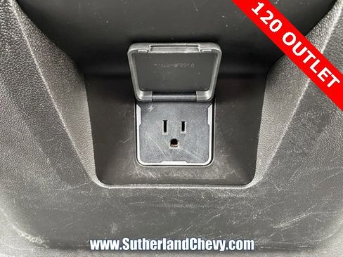 Used 2024 GMC Yukon XL SLE image 49