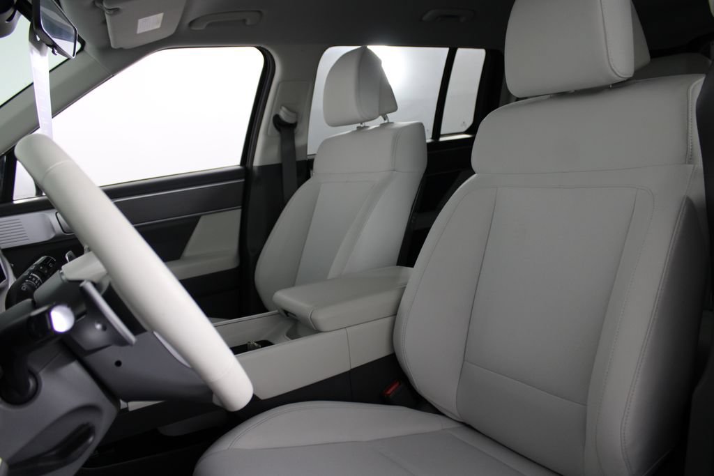 Certified 2026 Hyundai Santa Fe SE w/ Tow & Go Package FWD image 19