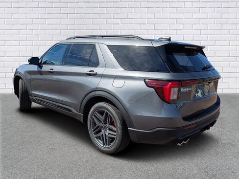 New 2025 Ford Explorer ST w/ Sun And Sound Package image 3