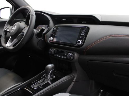 Used 2023 Nissan Kicks SR w/ SR Premium Package image 29