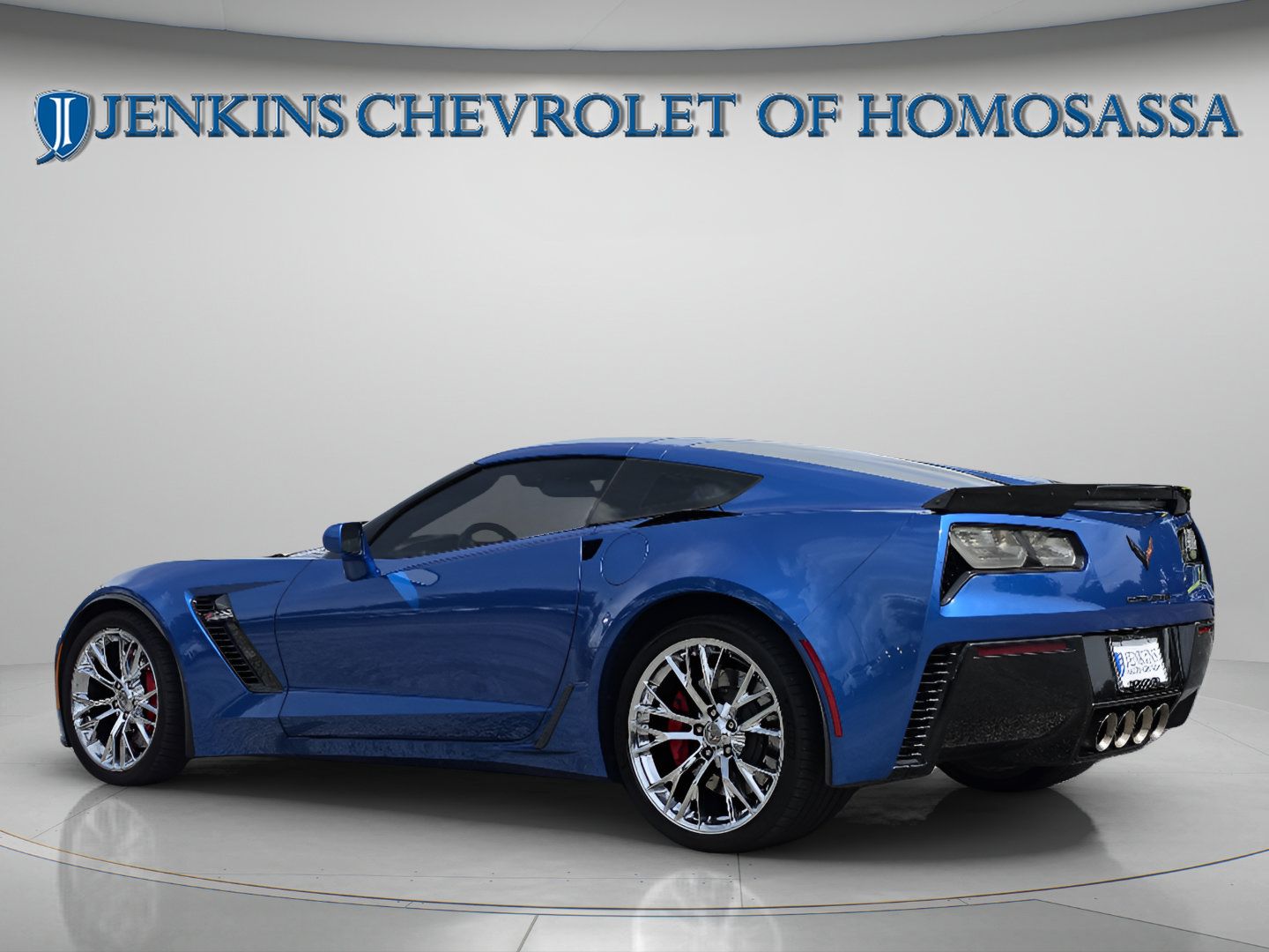 Used 2015 Chevrolet Corvette Z06 w/ 3LZ Preferred Equipment Group RWD image 8