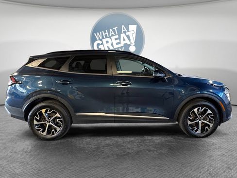 Used 2023 Kia Sportage EX w/ EX Premium Package AWD/4WD image 2